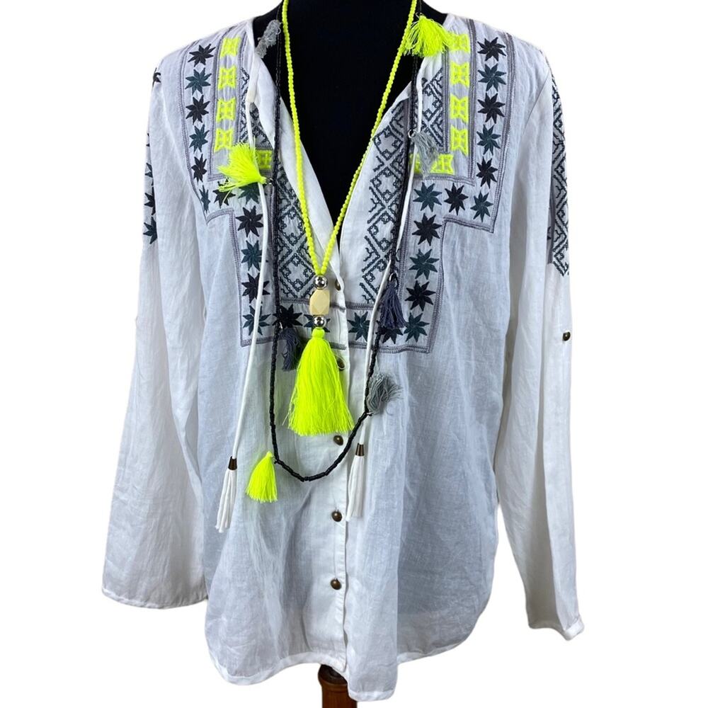 Beautiful Stories Womens Cotton Embroidered Blouse and Matching Necklaces Size L